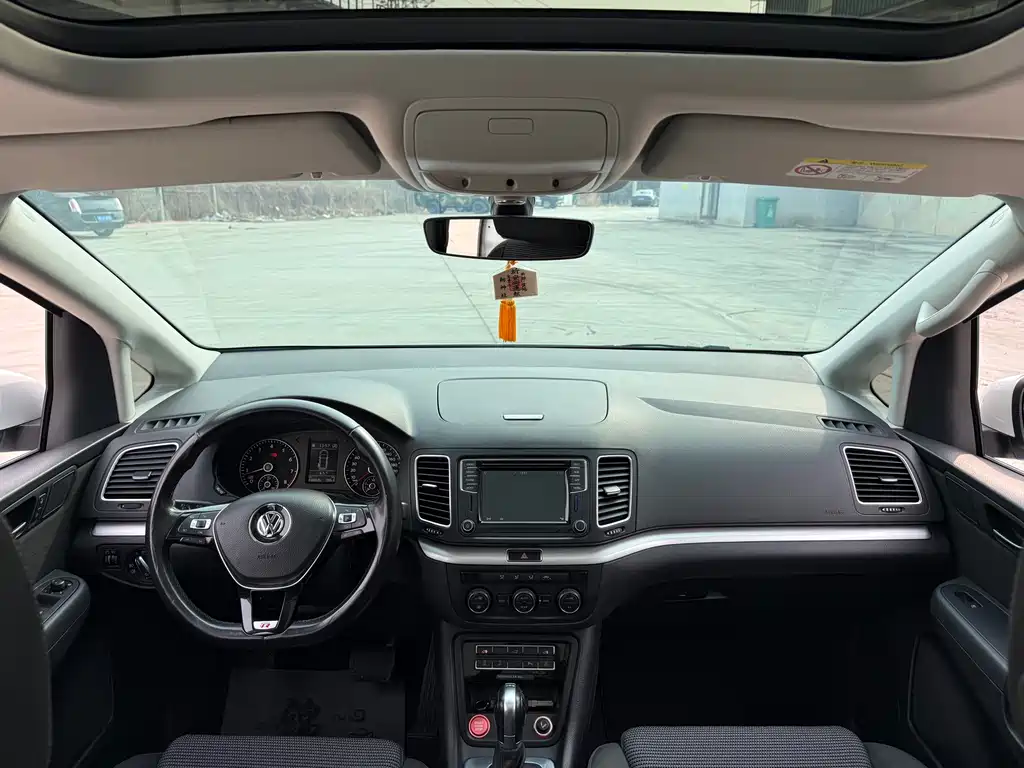 Volkswagen Sharan 2019 — фото 10