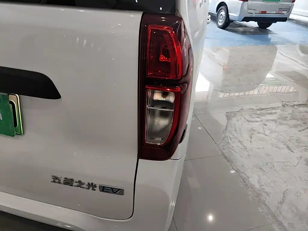 Wuling Zhiguang New Energy 2025 — фото 8