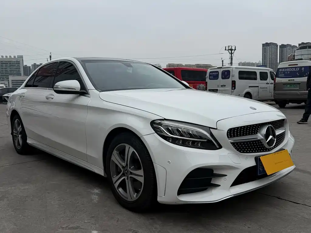 Mercedes-Benz C-Class 2020 — фото 3