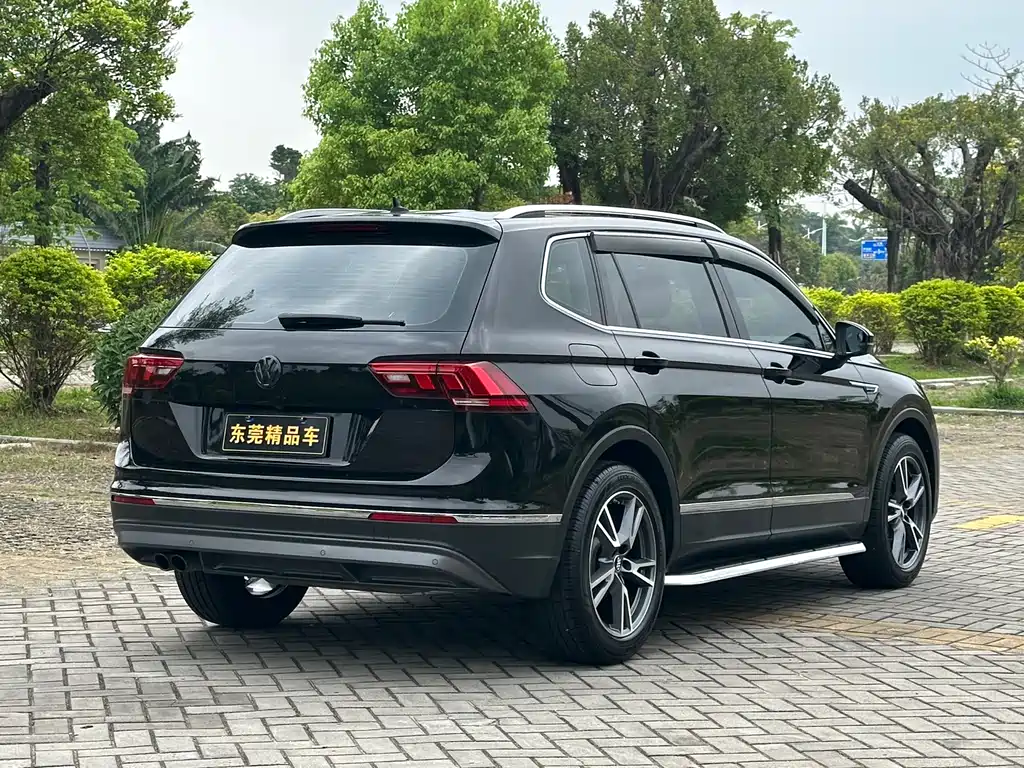 Volkswagen Tiguan L 2018 — фото 7