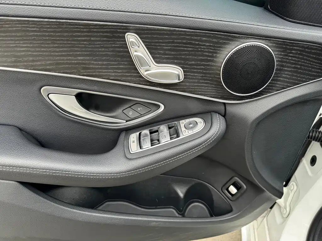 Mercedes-Benz C-Class 2021 — фото 9