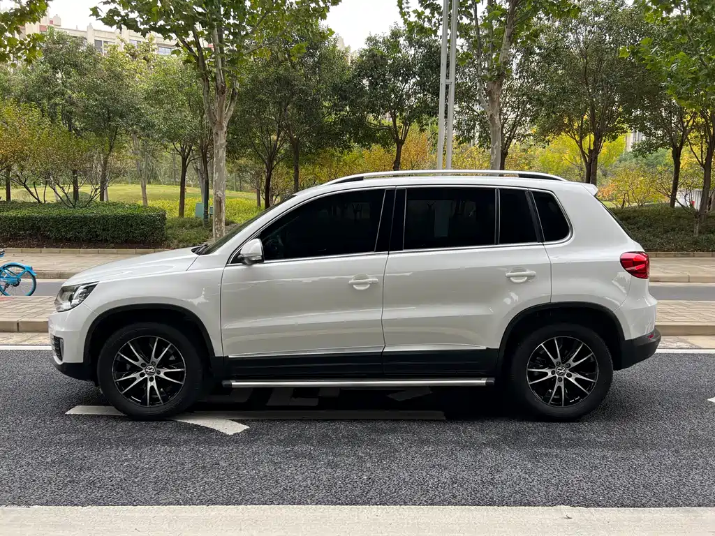 Volkswagen Tiguan 2016 — фото 30
