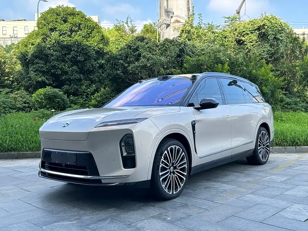 NIO ES8 2026 — фото 1
