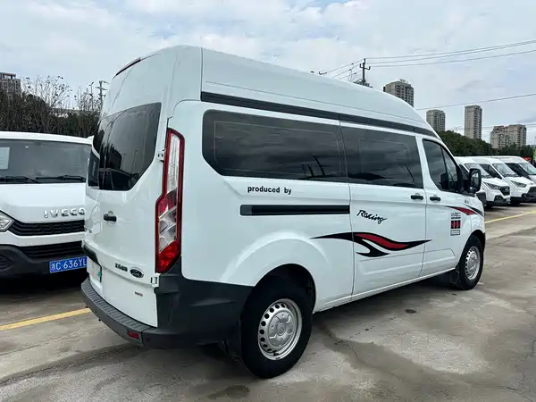 Ford Transit 2023