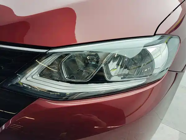 Nissan Tiida 2018