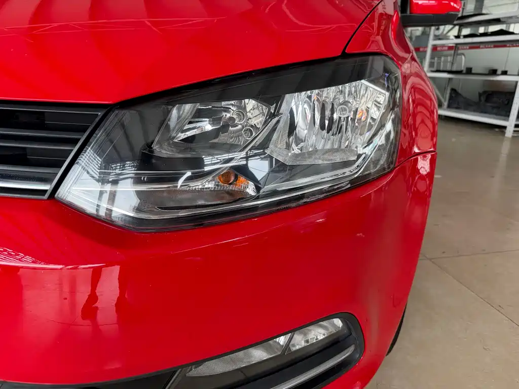 Volkswagen Polo 2016