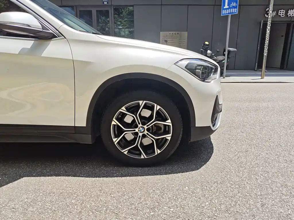 BMW X1 2023 — фото 19