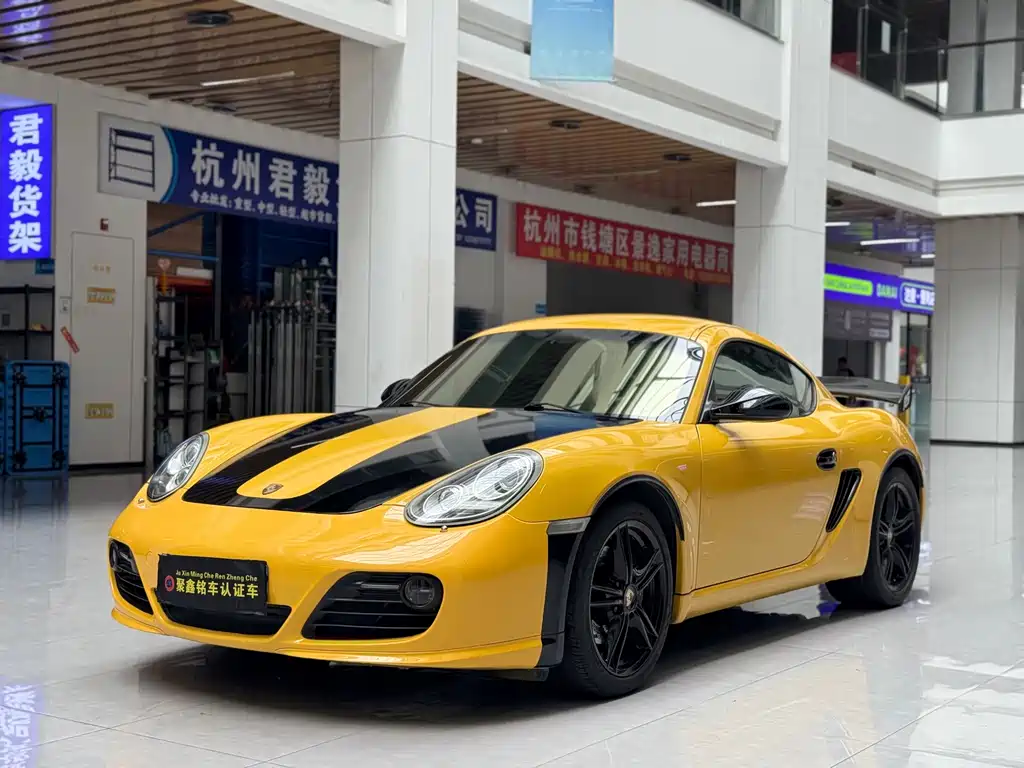 Porsche Cayman 2011