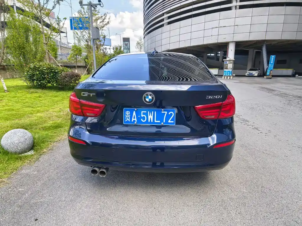 BMW 3 Series GT 2019 — фото 6