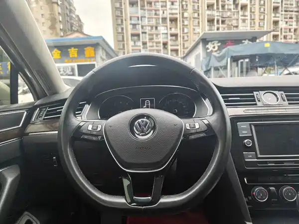 Volkswagen Magotan 2019