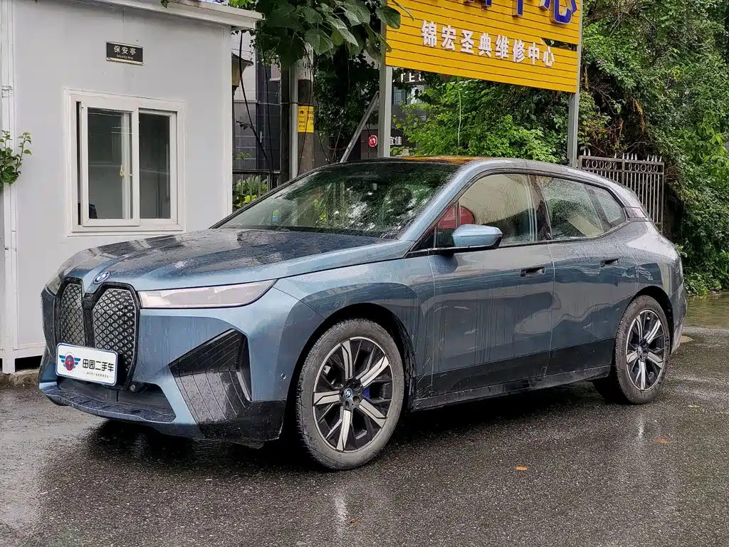 BMW iX 2022