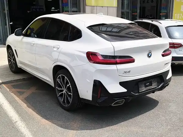 BMW X4 2022