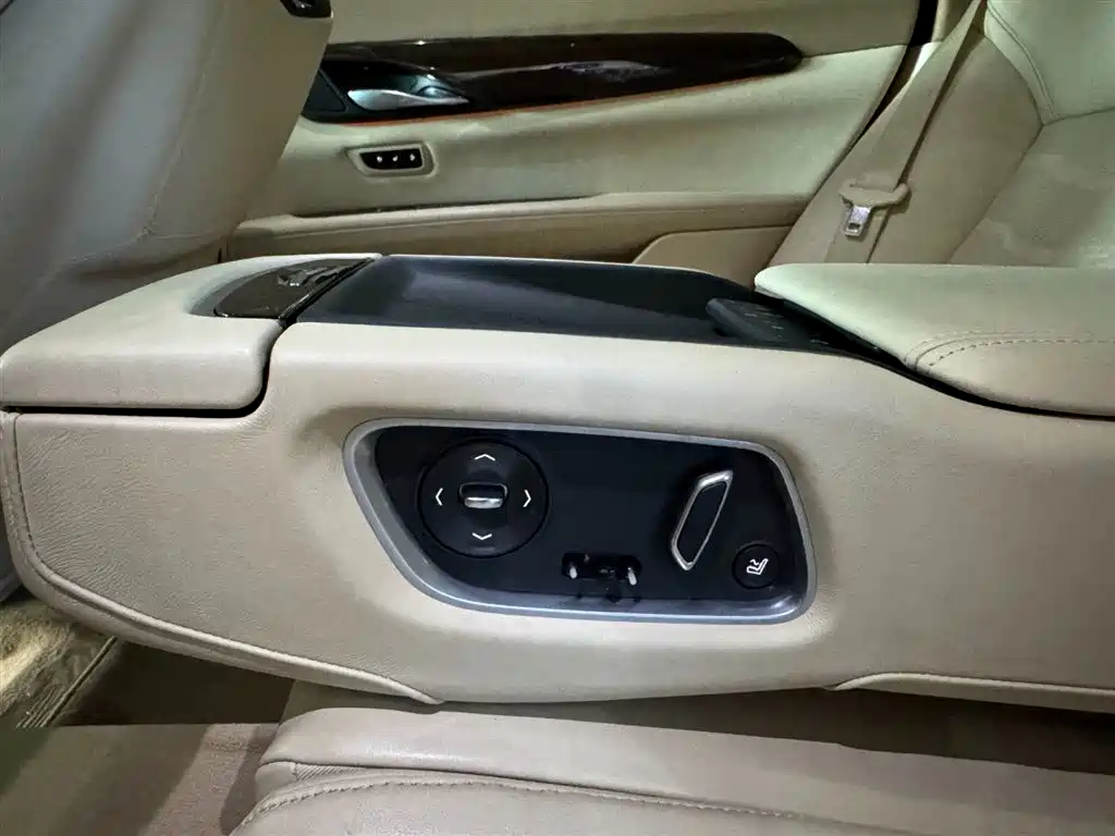 Cadillac CT6 2016 — фото 11