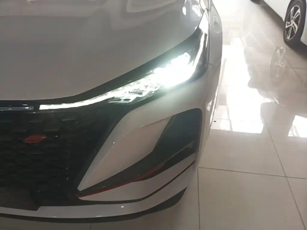 Changan CS75PLUS 2020 — фото 24
