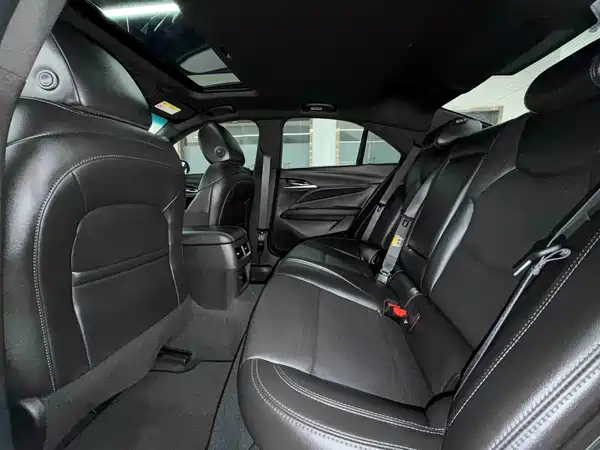Cadillac CT4 2024
