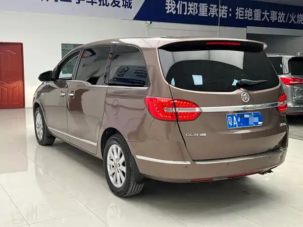 Buick GL8 2019