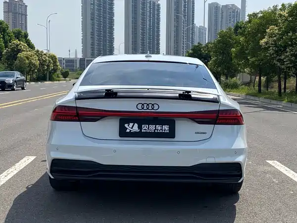Audi A7 2023