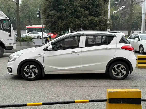 Baojun 310 2017