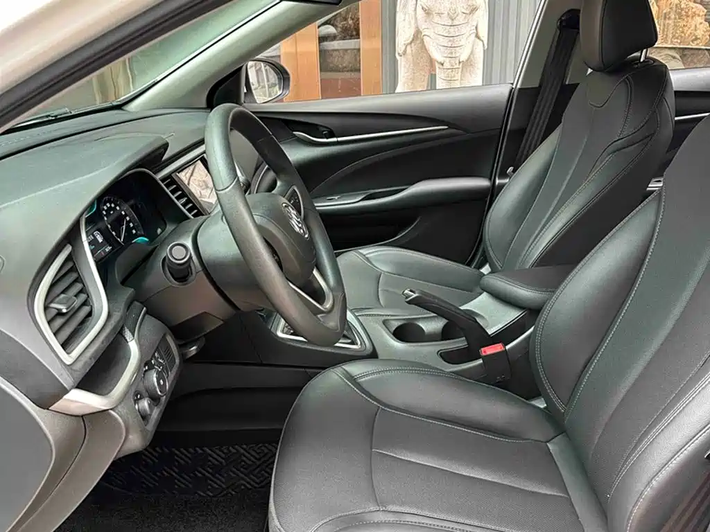 Buick Excelle 2022 — фото 18