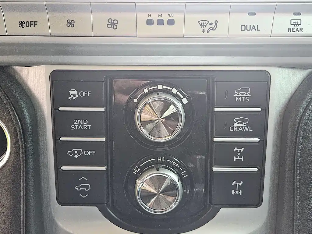 Toyota Prado 2014 — фото 10