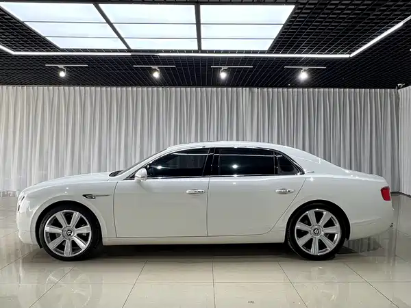 Bentley Flying Spur 2014