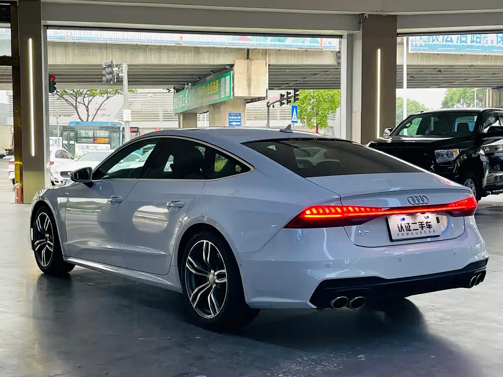 Audi A7 2020 — фото 12