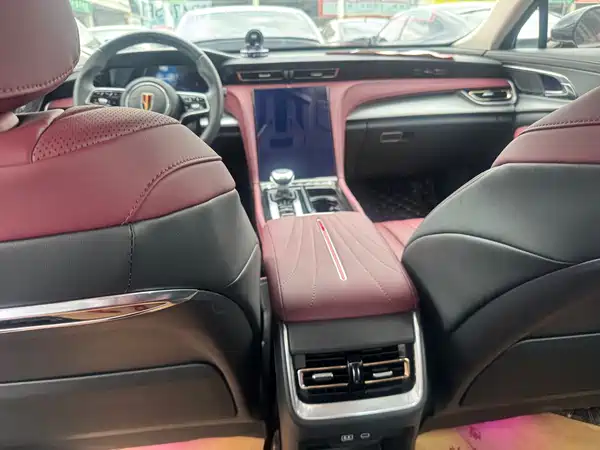 Hongqi H5 2023