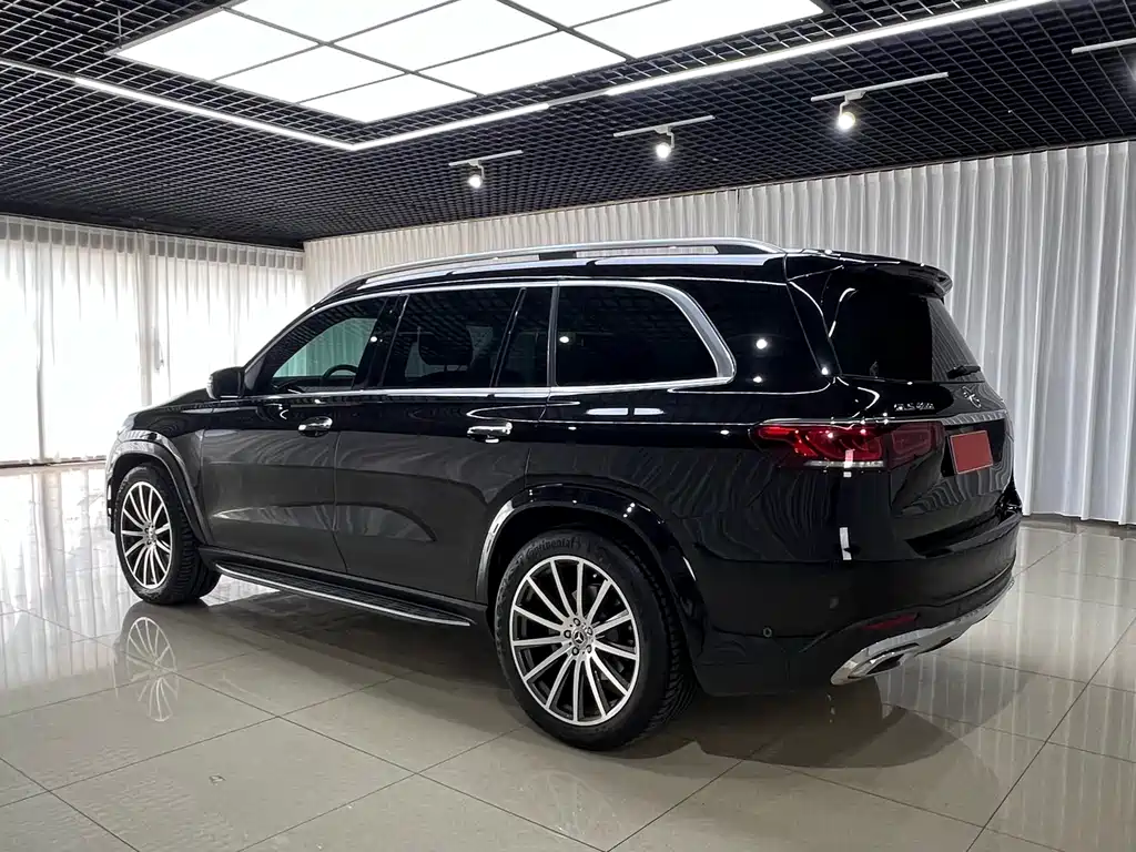 Mercedes-Benz GLS 2023