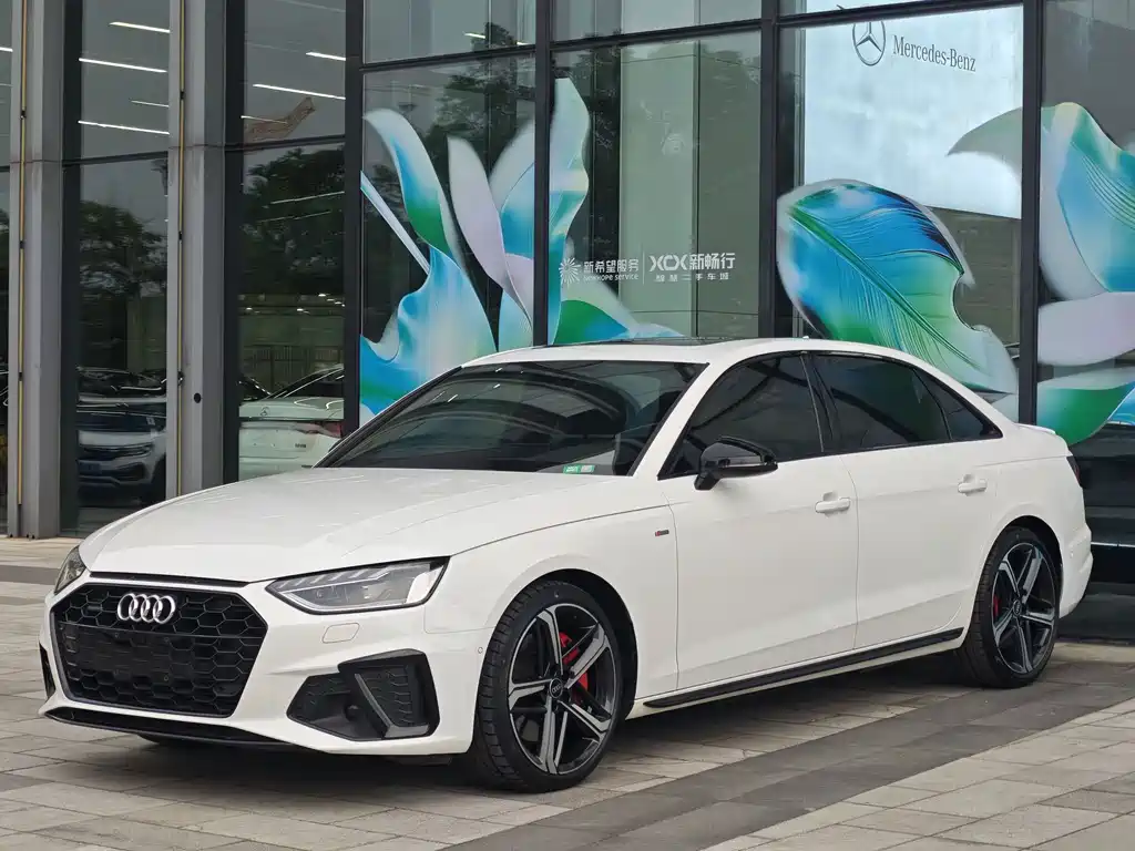 Audi A4L 2022 — фото 10