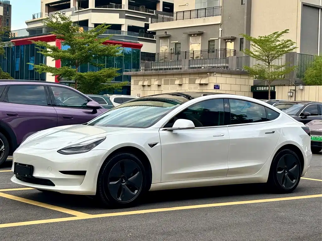 Tesla Model 3 2019 — фото 5