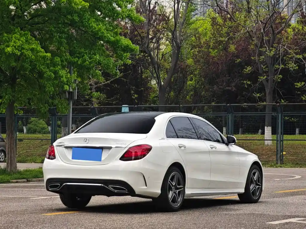 Mercedes-Benz C-Class 2020 — фото 7