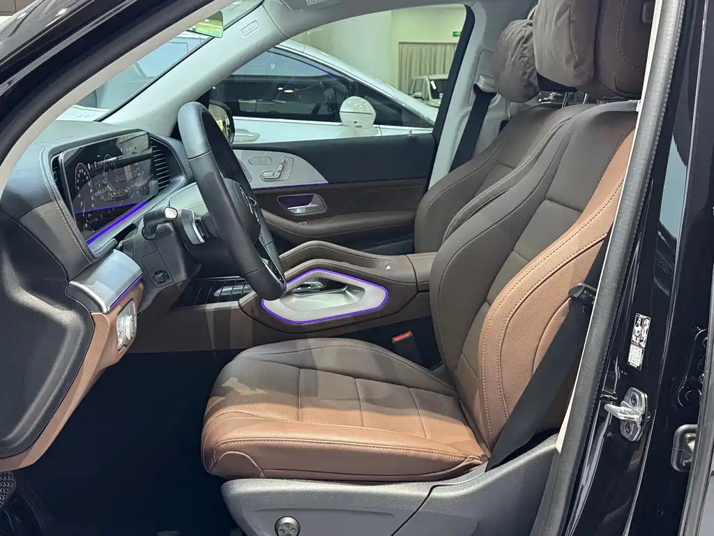 Mercedes-Benz GLS 2025 — фото 11