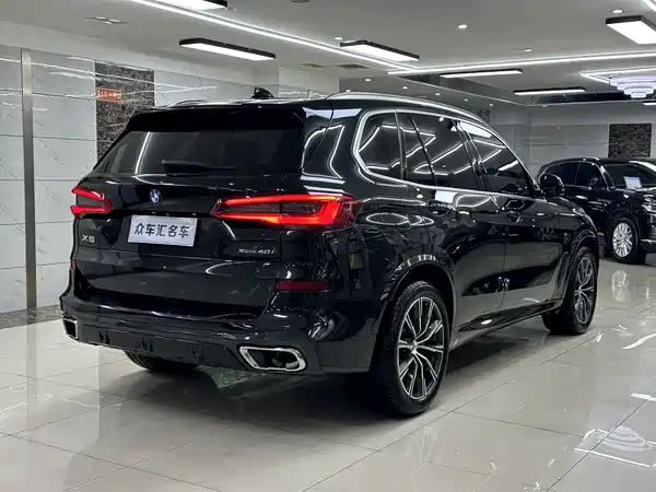 BMW X5 2019