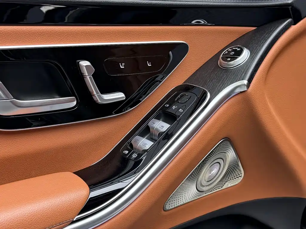 Mercedes-Benz S-Class 2023 — фото 9