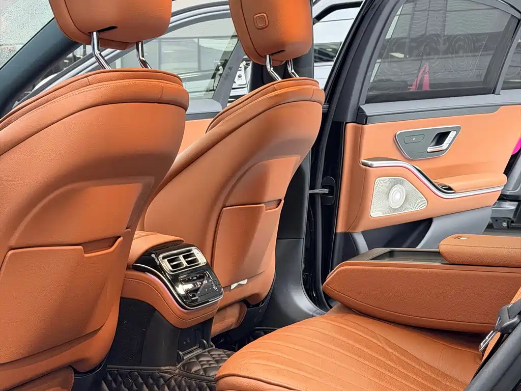 Mercedes-Benz S-Class 2023 — фото 6