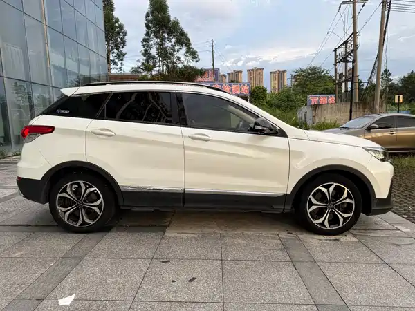 BAIC Beijing EX5 2019