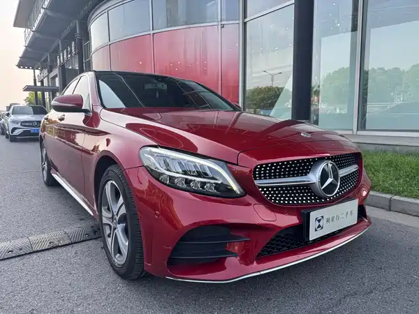 Mercedes-Benz C-Class 2020