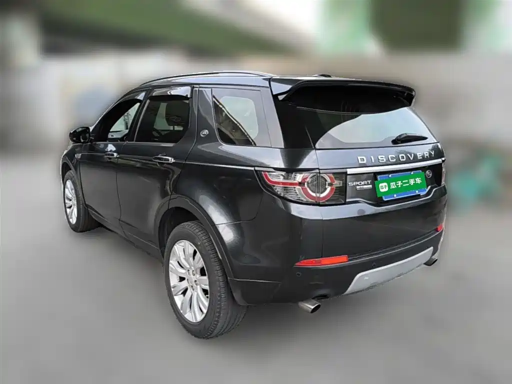 Land Rover Discovery Sport 2015 — фото 9