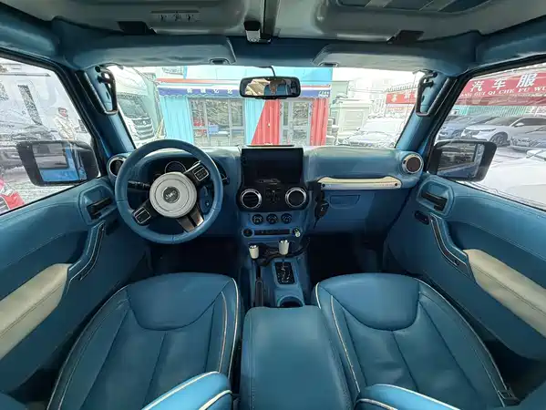 Jeep Wrangler 2015