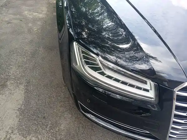 Audi A8 2016