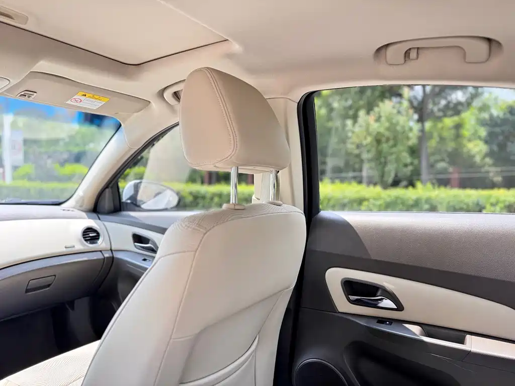 Chevrolet Cruze 2016 — фото 15