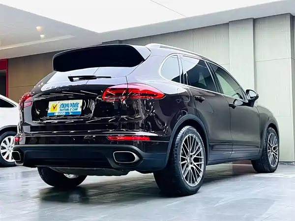 Porsche Cayenne 2015