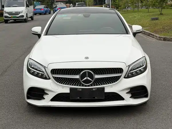 Mercedes-Benz C-Class 2020