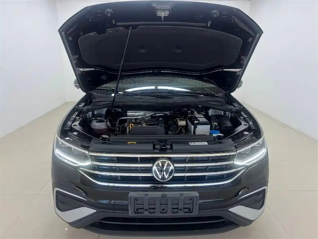 Volkswagen Tiguan L 2022 — фото 7