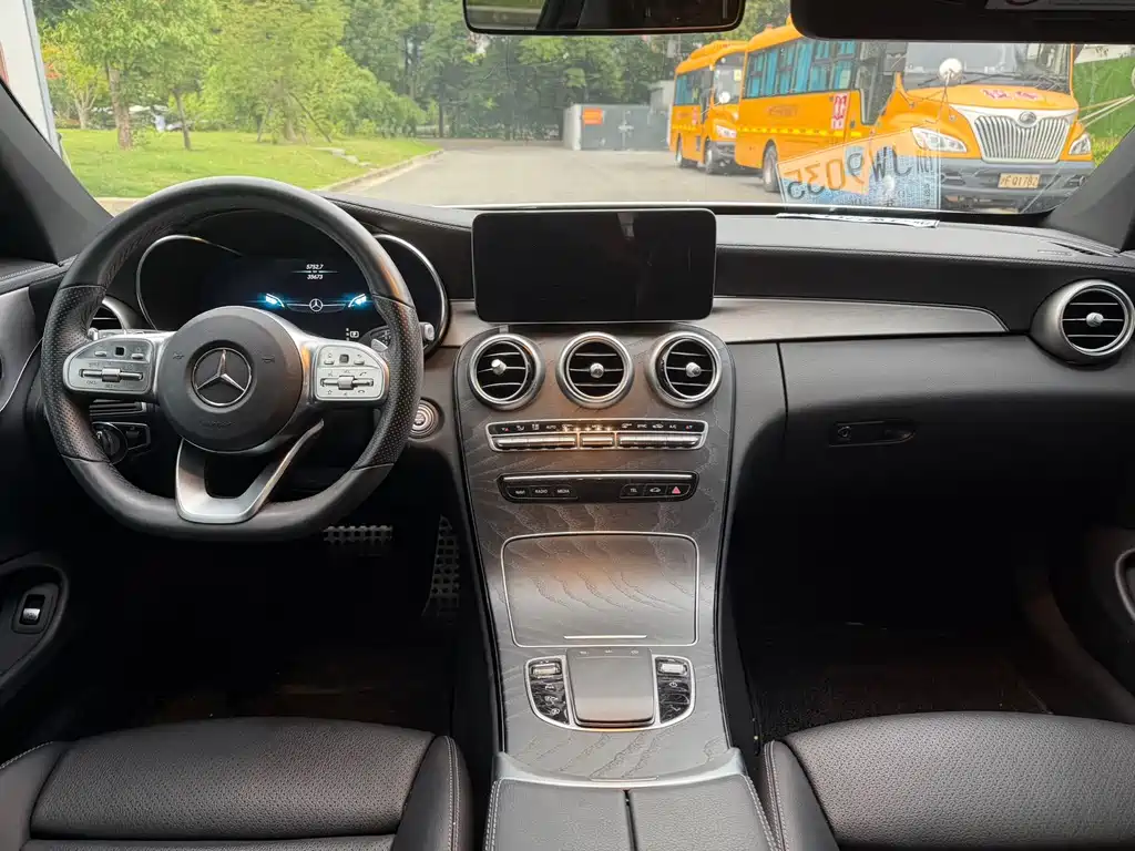 Mercedes-Benz C-Class 2020 — фото 13