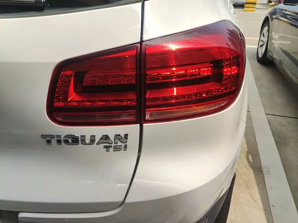 Volkswagen Tiguan 2018 — фото 8