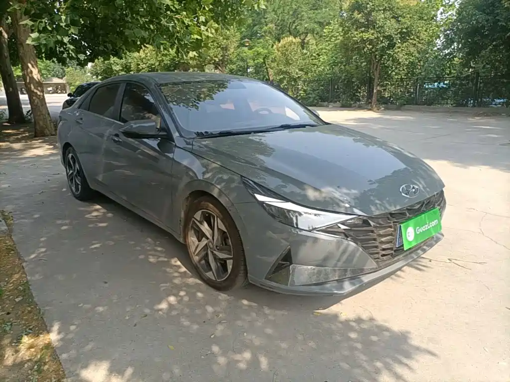 Hyundai Elantra 2021