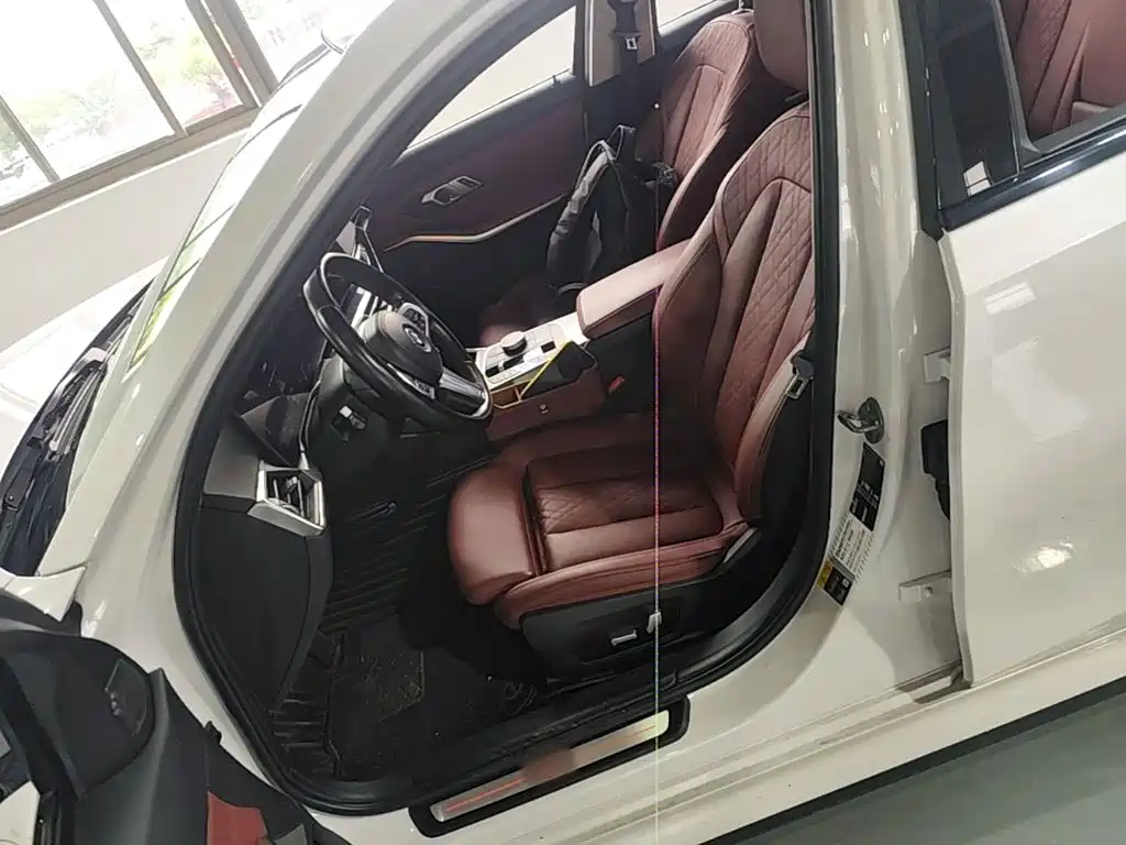 BMW i3 2023 — фото 15