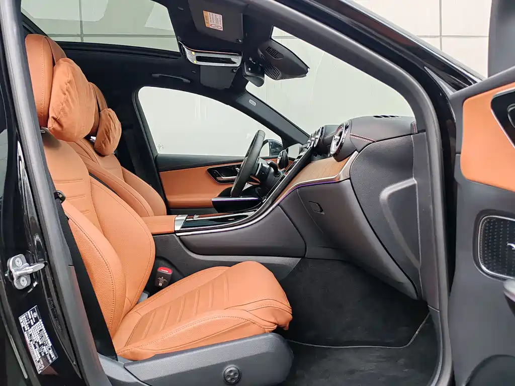 Mercedes-Benz GLC EV 2024 — фото 12