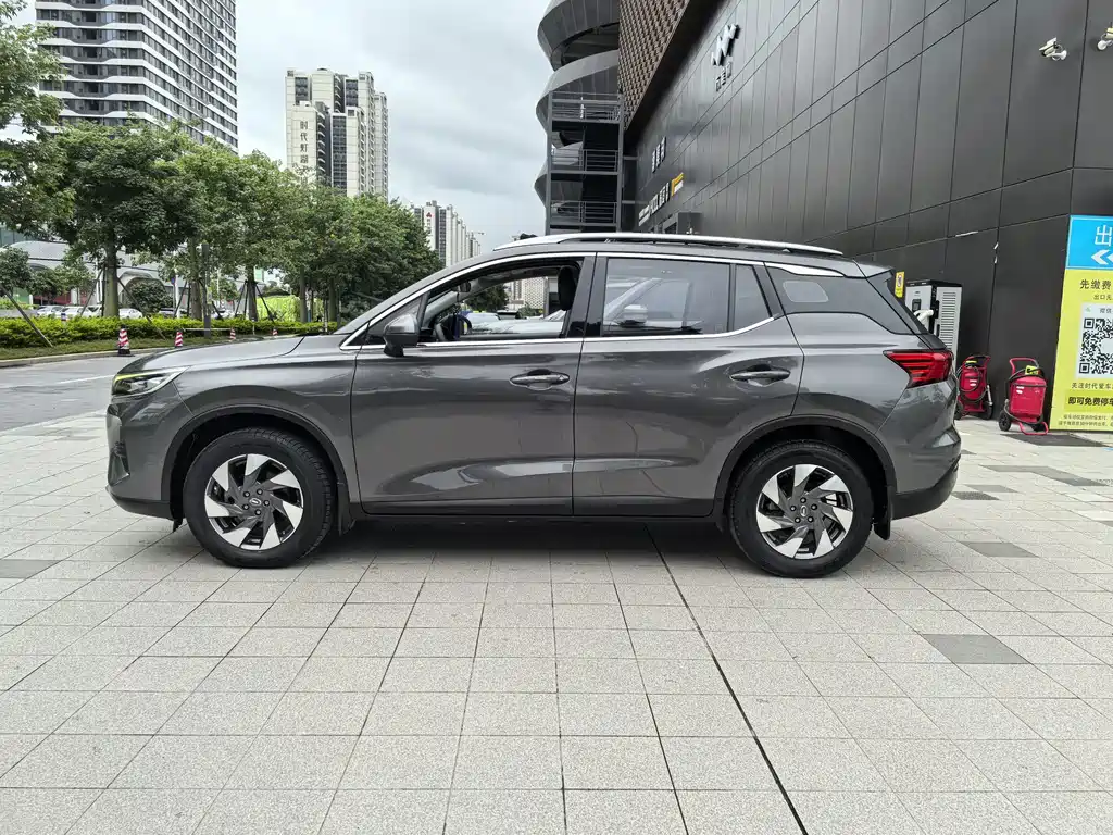 GAC Trumpchi GS4 2020 — фото 4